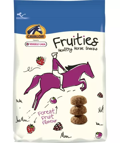 Versele-Laga Cavalor Fruities Erdei gyümölcsös ló jutalomfalat 750 g